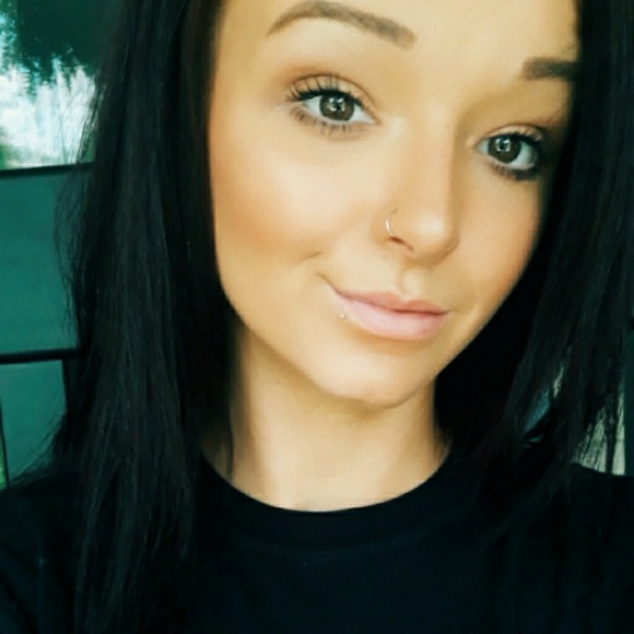 Katie's Cosmetic Closet - Picture 1 of 2